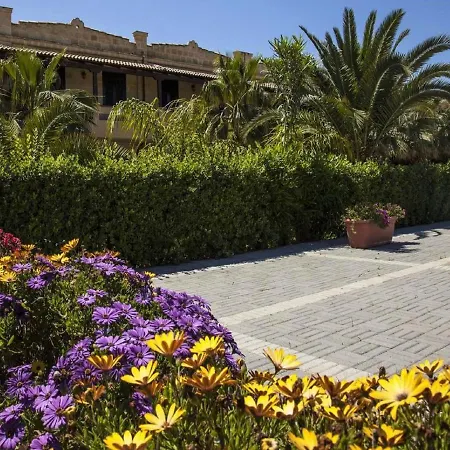 Pleasant In With Patio